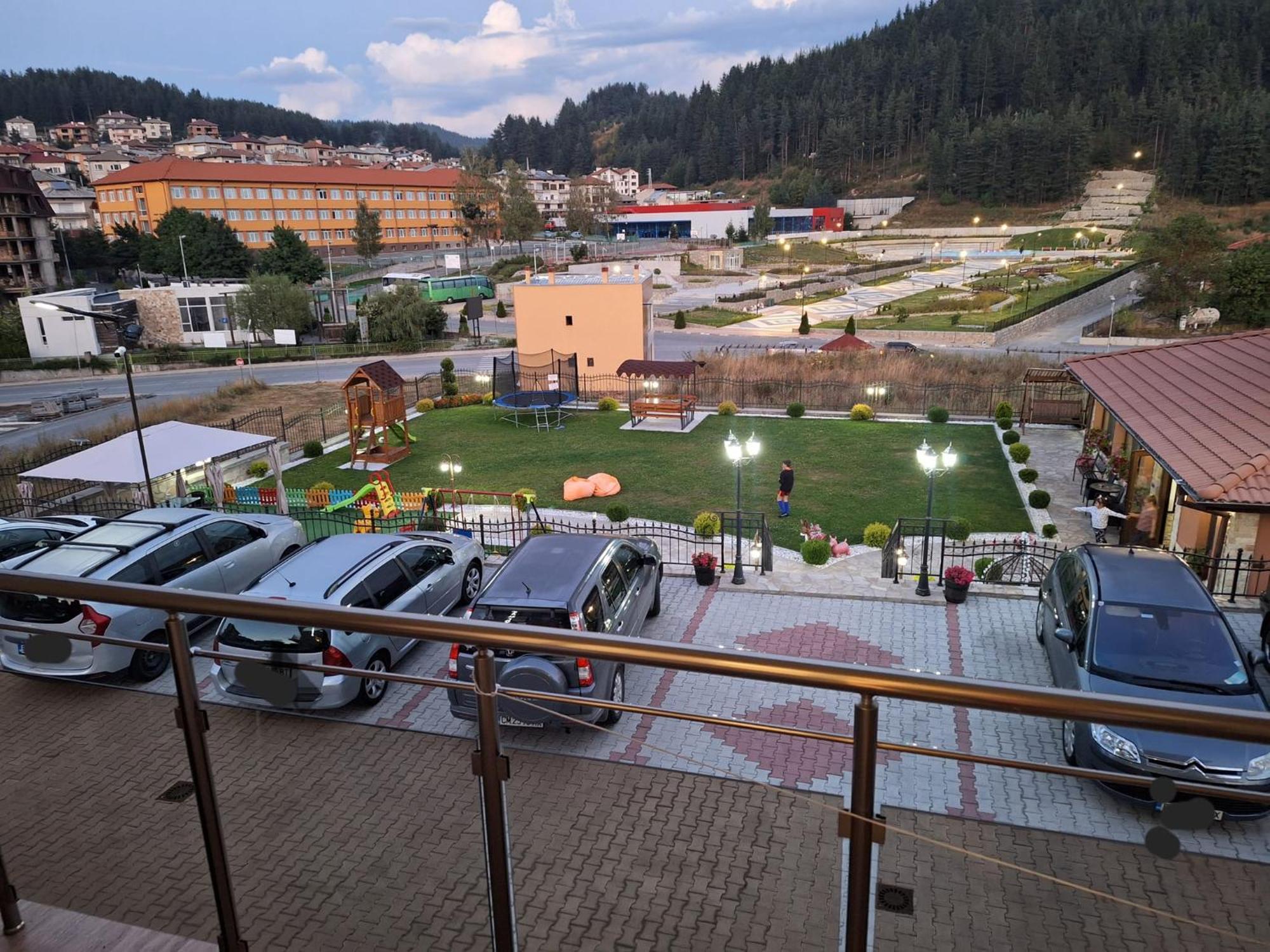 Perla Hotel Dospat Exterior foto